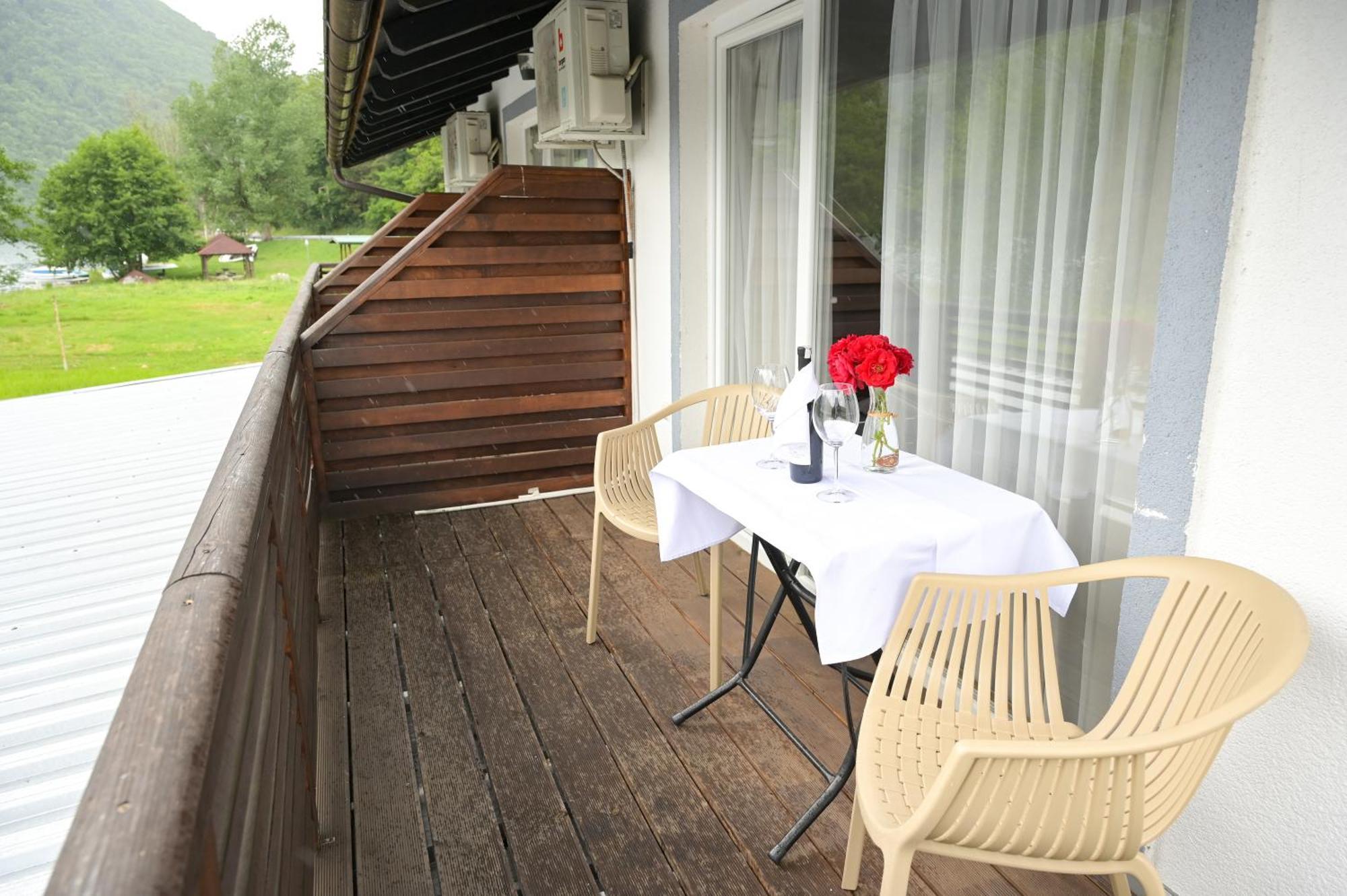 Motel Plaza Jajce Zewnętrze zdjęcie