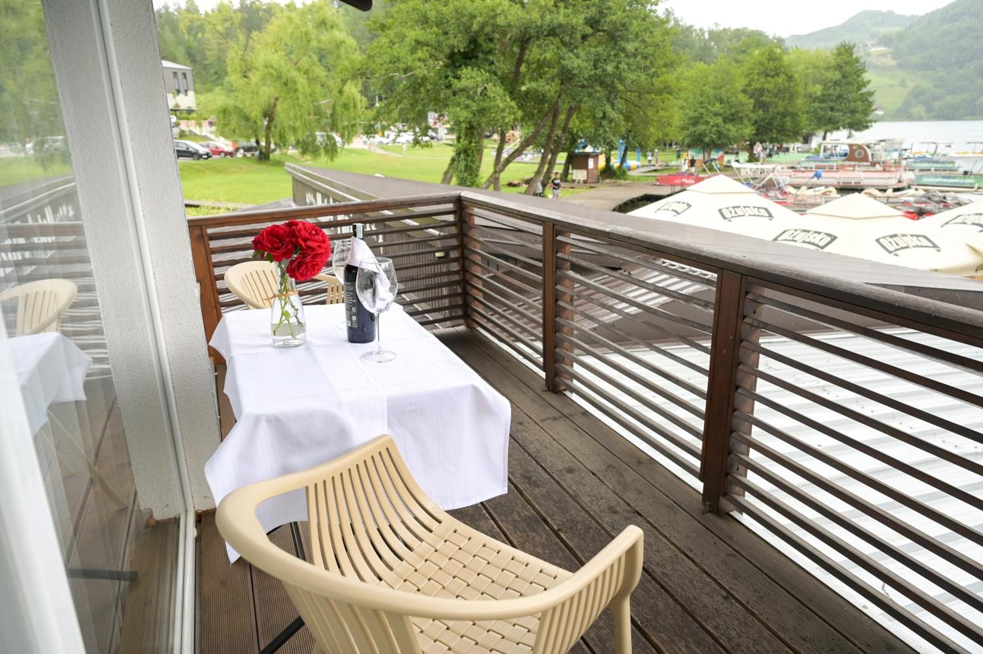 Motel Plaza Jajce Zewnętrze zdjęcie