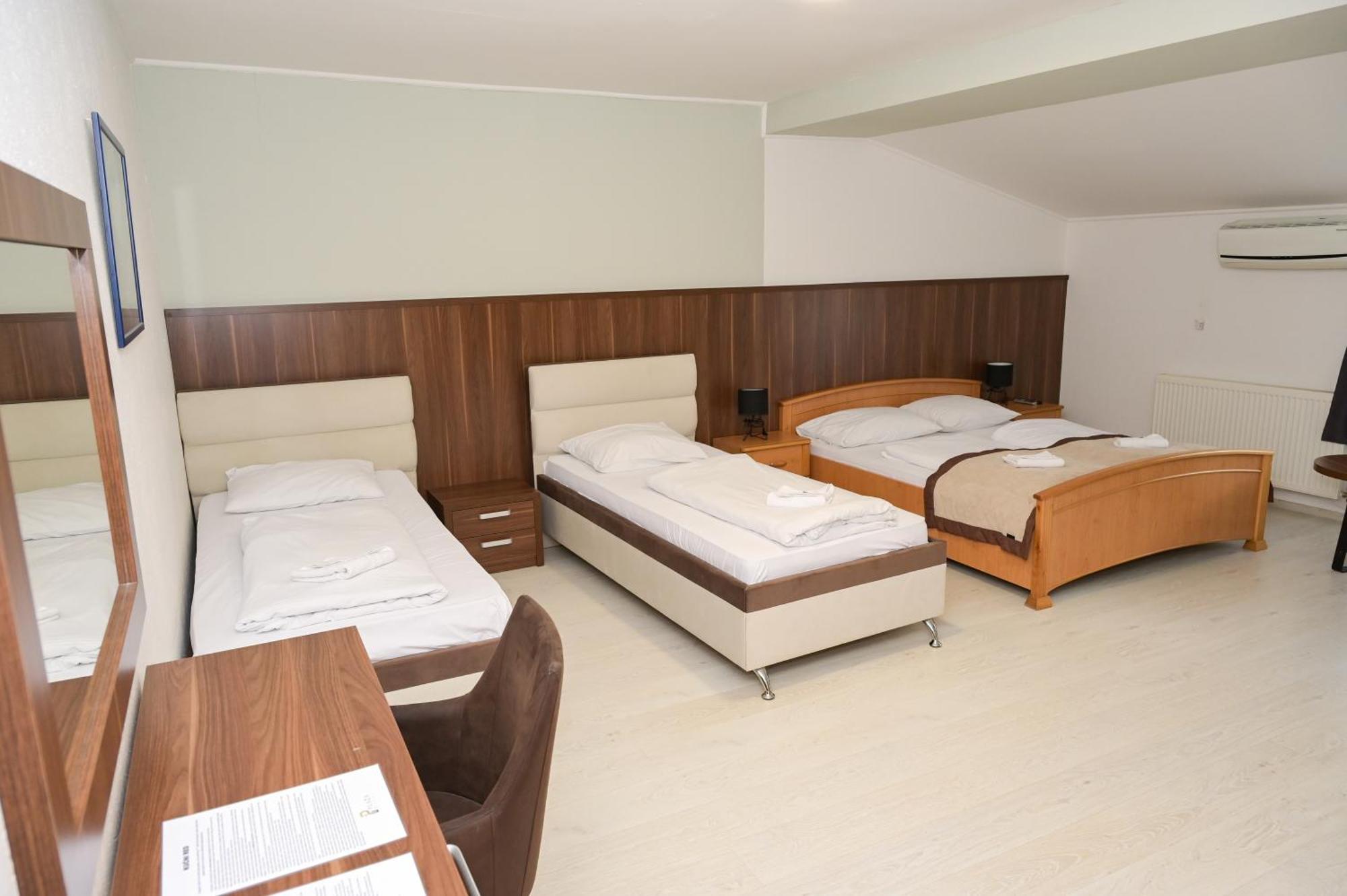 Motel Plaza Jajce Zewnętrze zdjęcie