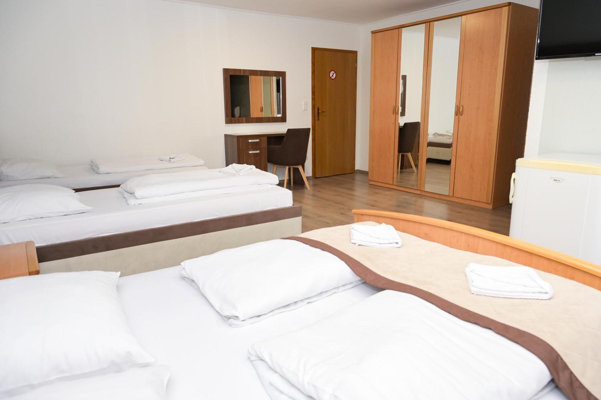 Motel Plaza Jajce Zewnętrze zdjęcie