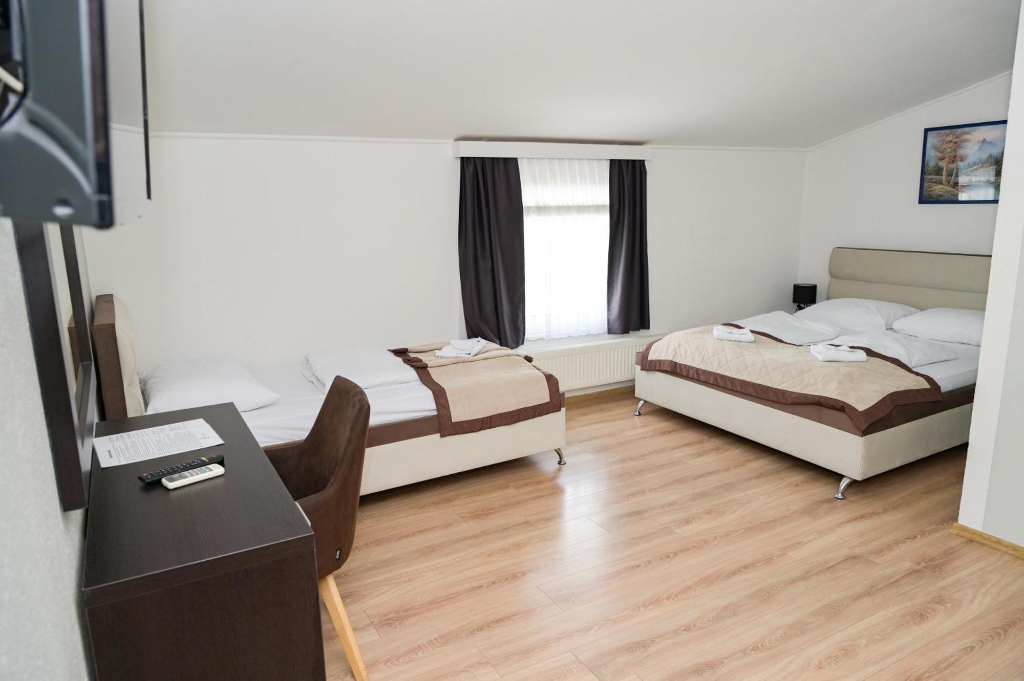 Motel Plaza Jajce Zewnętrze zdjęcie